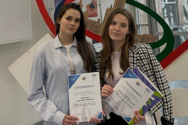 Успех студенток Факультета управления ЮФУ на конференции «Ломоносов-2026» в МГУ